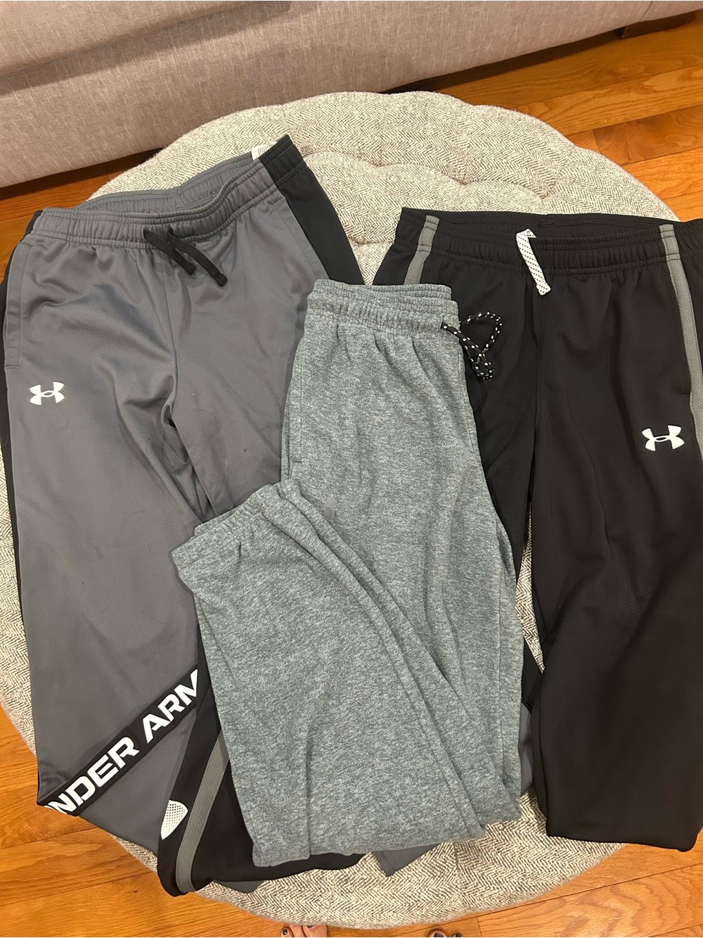 Under Armour Boys pants set of 3